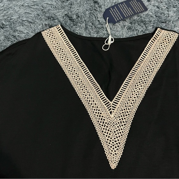 Blouse - Picture 3 of 5
